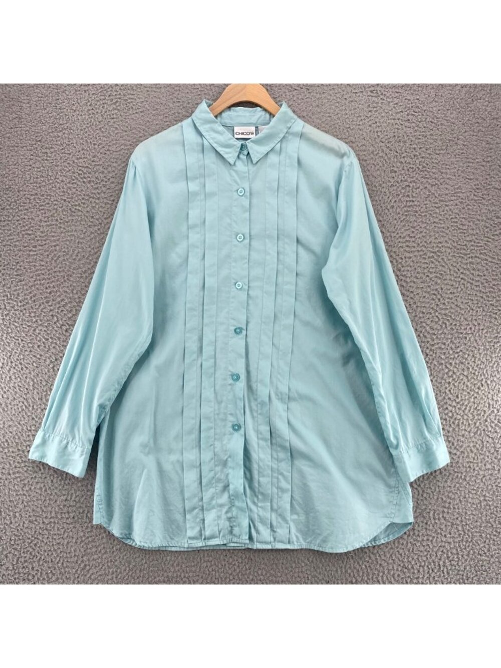 Chicos Shirt Womens 2 US Large Blue Button Up Collared Long Sleeve Pleated Front